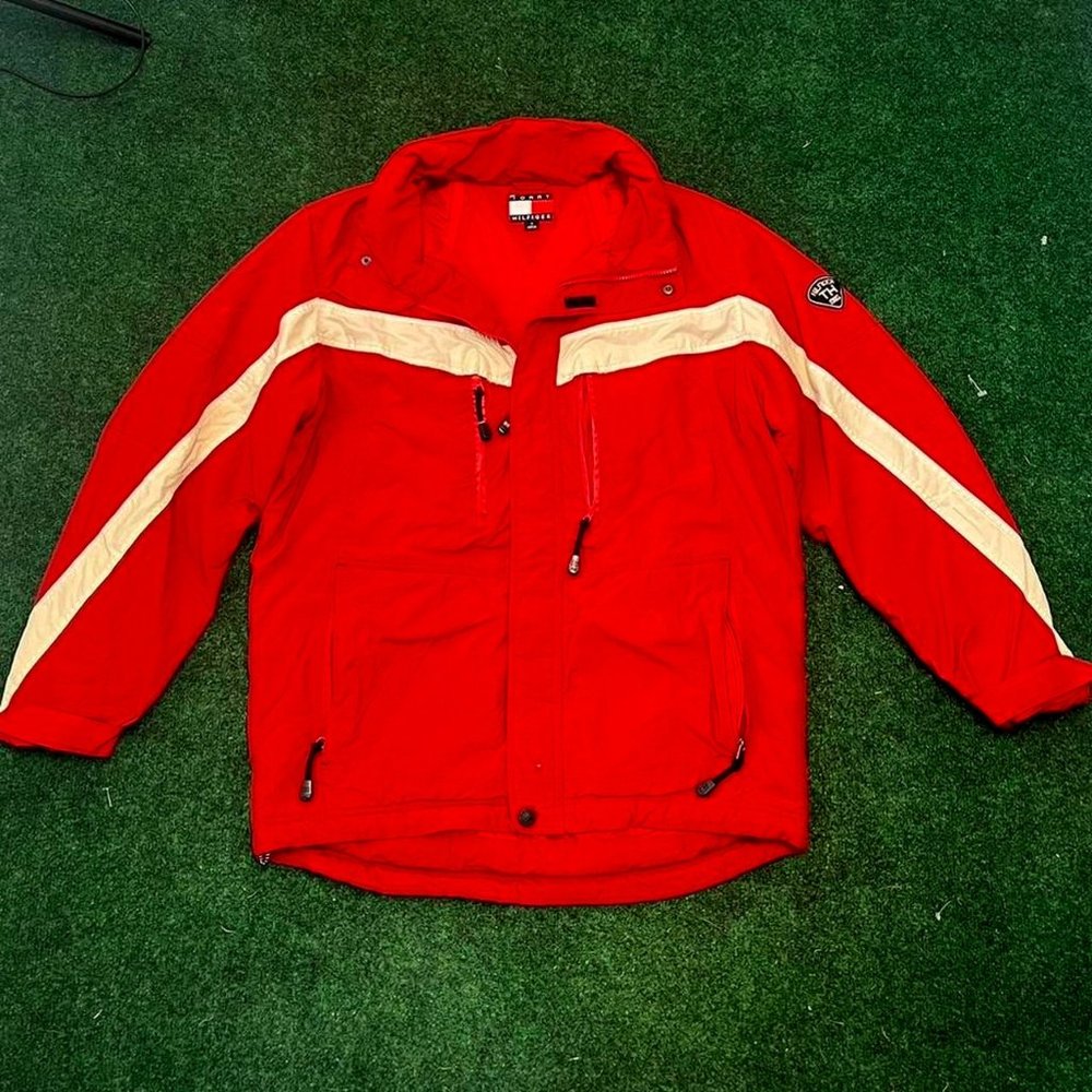 Vintage 90's Tommy Hilfiger Puffer/Ski Jacket.